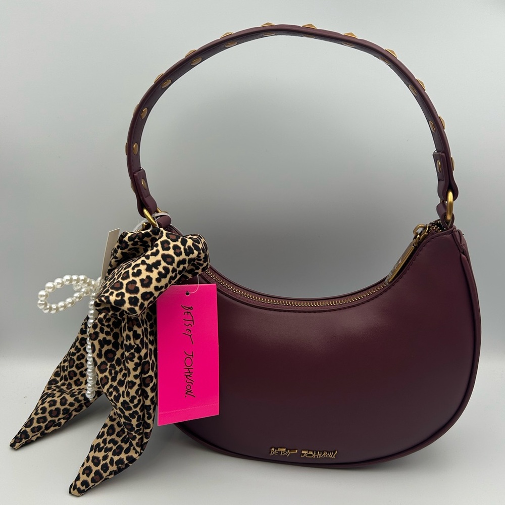 *New* Betsey Johnson Y2K Burgundy Shoulder Bag W/ Cheetah/Pearl Bow Bag Charm - Picture 2 of 16